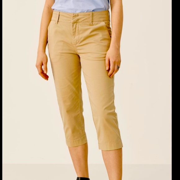 Capri pants by American Eagle size 0 - Picture 1 of 5